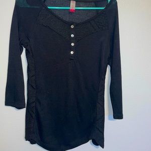 Medium black shirt